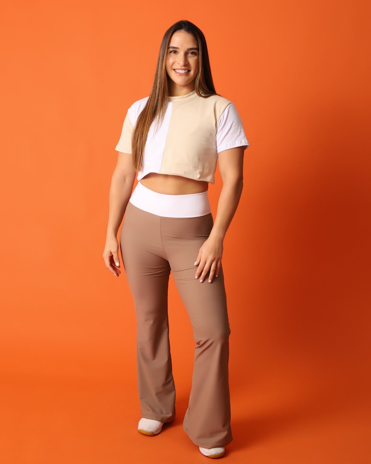 Crop Top Crema con Blanco