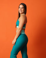 Cargar imagen en el visor de la galería, Athetic Teal con Menta
